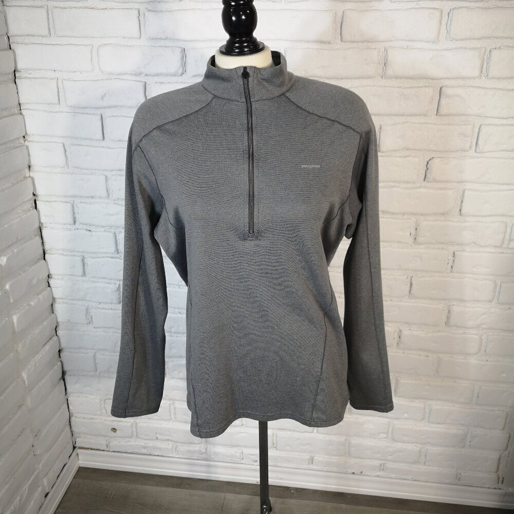 Patagonia Ladies Size Medium Grey Capilene 3 Midweight Cool Tech Shirt 1/4 Zip